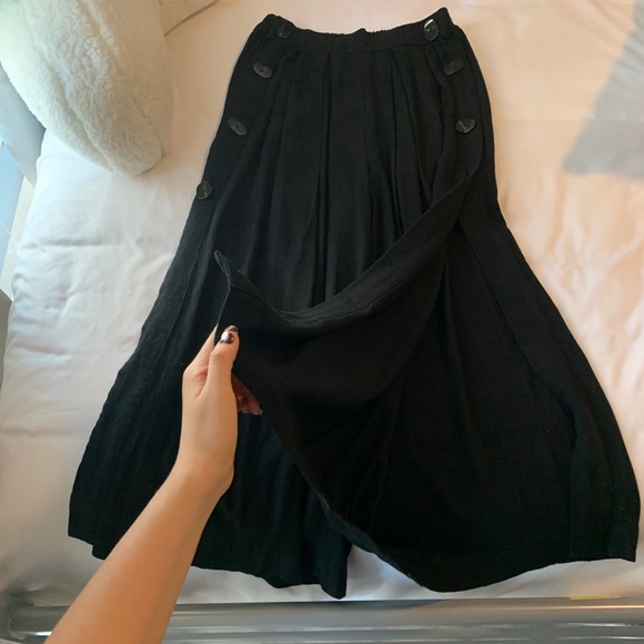 Black Side Slit Palazzo Crop Pants - Picture 2 of 2